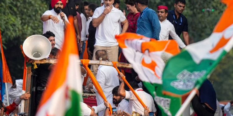 ​Supreme Court Flags 14 Procedural 'Defects' in Rahul Gandhi and INDIA Bloc Petition Against CEC Gyanesh Kumar
