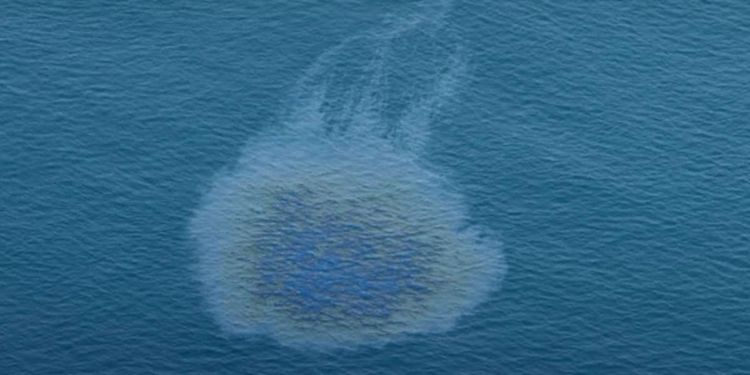 ​UAE Closes All Umm Al Quwain Beaches Following Tanker Oil Spill